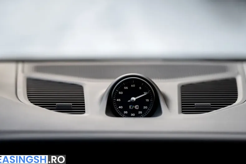 Porsche Cayenne din 2025 cu 20.000 km - oferta POR199409 - foto 25