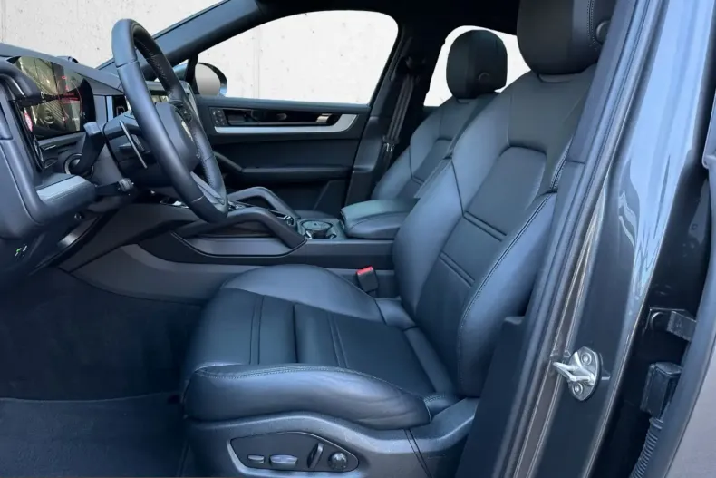 Porsche Cayenne din 2025 cu 29.000 km - oferta POR199413 - foto 19