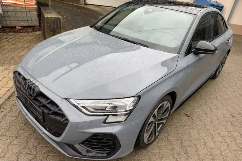 Audi S3 din 2025 cu 8.944 km - oferta AUD199415 - foto 1