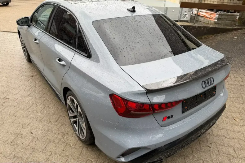 Audi S3 din 2025 cu 8.944 km - oferta AUD199415 - foto 4
