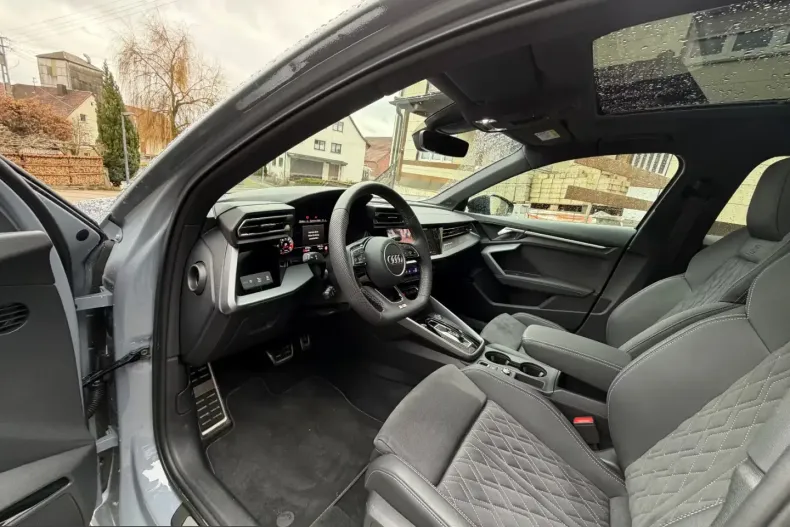 Audi S3 din 2025 cu 8.944 km - oferta AUD199415 - foto 13