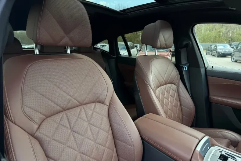 BMW X6 (Seria X) din 2022 cu 76.650 km - oferta BMW199422 - foto 11