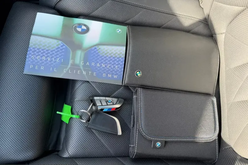 BMW X6 (Seria X) din 2023 cu 35.322 km - oferta BMW199424 - foto 24