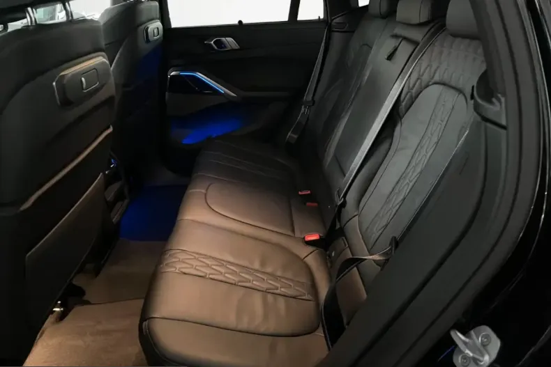 BMW X6 (Seria X) din 2025 cu 6.222 km - oferta BMW199425 - foto 10