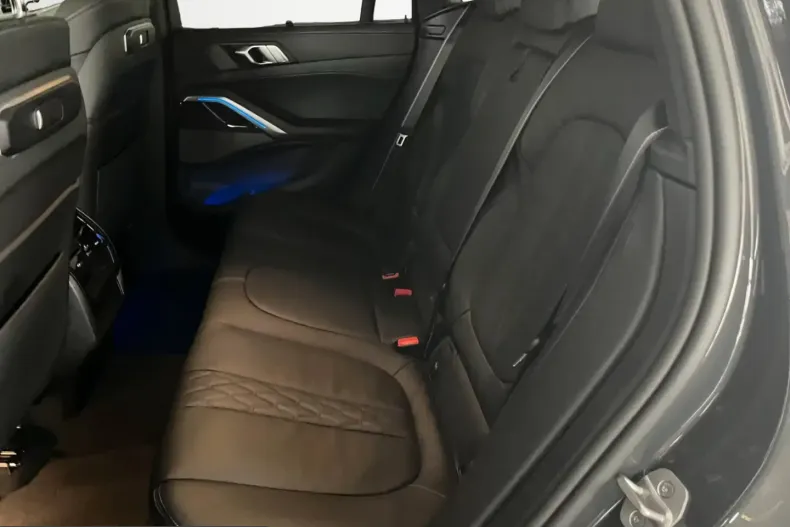 BMW X6 (Seria X) din 2025 cu 6.122 km - oferta BMW199427 - foto 11