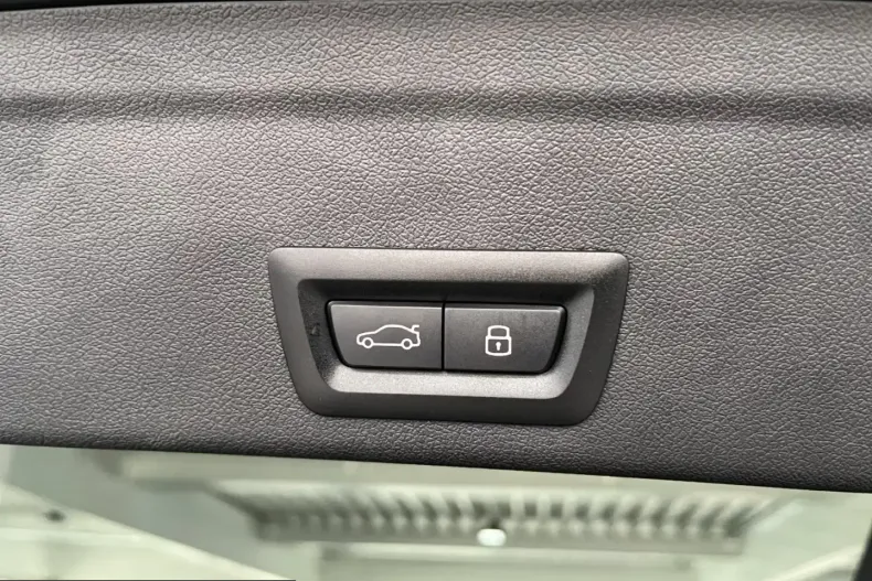 BMW X6 (Seria X) din 2025 cu 6.122 km - oferta BMW199427 - foto 17