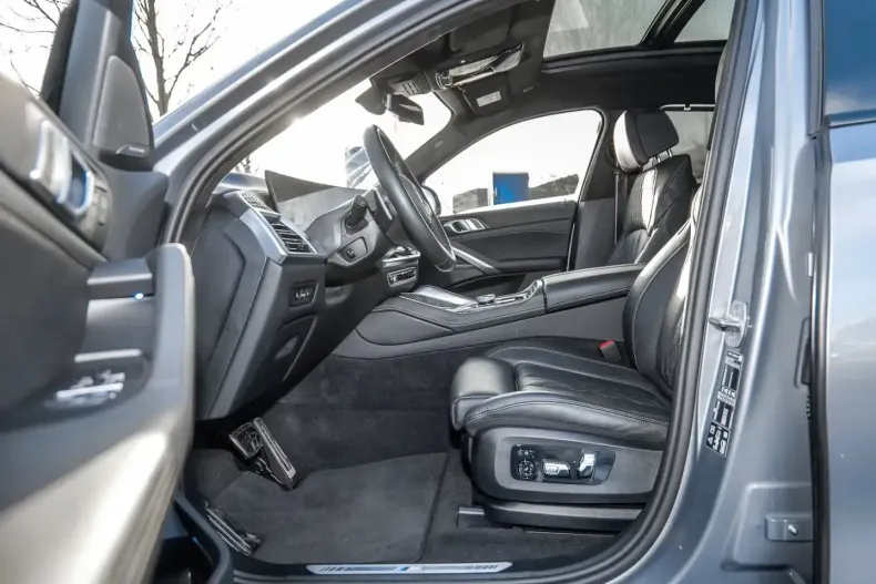 BMW X6 (Seria X) din 2024 cu 24.988 km - oferta BMW199431 - foto 11