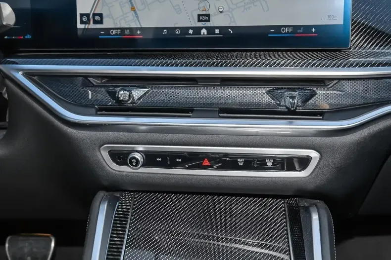 BMW X6 (Seria X) din 2024 cu 24.988 km - oferta BMW199431 - foto 18