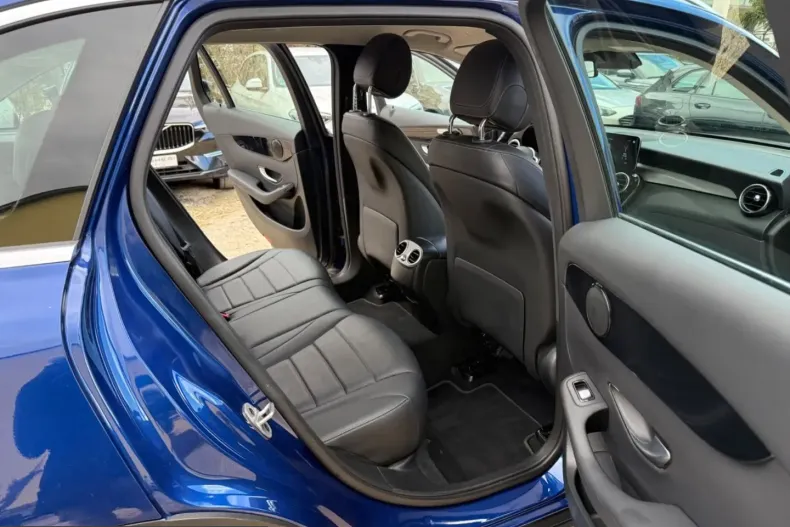 Mercedes-Benz GLC 220 (Clasa GLC) din 2022 cu 100.000 km - oferta MER199435 - foto 15