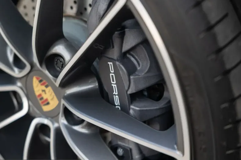 Porsche 992 din 2024 cu 10.010 km - oferta POR199445 - foto 19