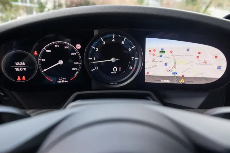 Porsche 992 din 2024 cu 10.010 km - oferta POR199445 - foto 34