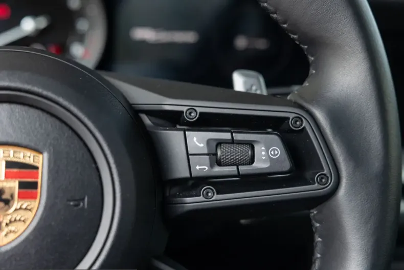 Porsche 992 din 2024 cu 10.010 km - oferta POR199445 - foto 36