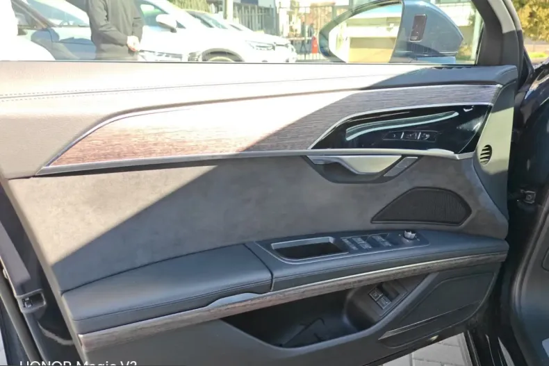 Audi A8 din 2023 cu 49.011 km - oferta AUD199448 - foto 17