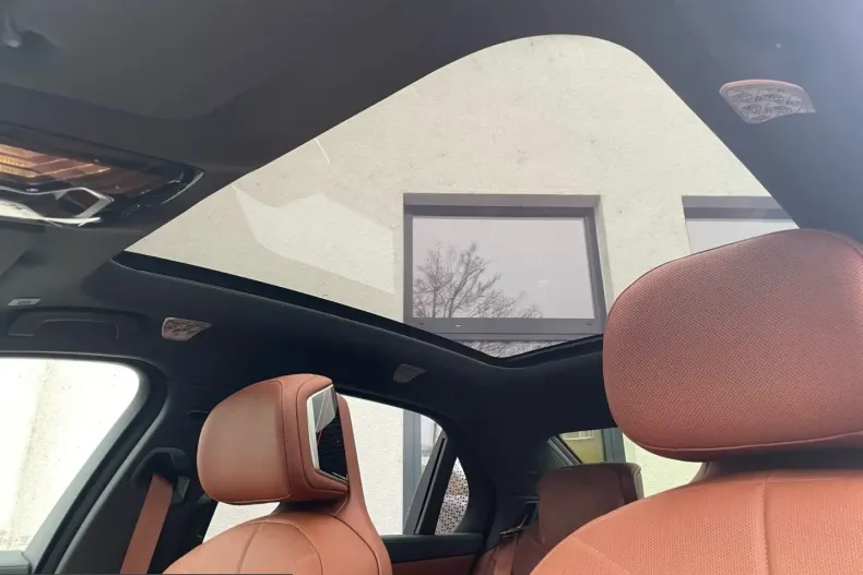 BMW 750 (Seria 7) din 2025 cu 24.387 km - oferta BMW199454 - foto 10