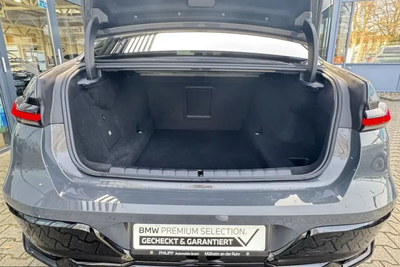 BMW 750 (Seria 7) din 2025 cu 25.784 km - oferta BMW199455 - foto 7