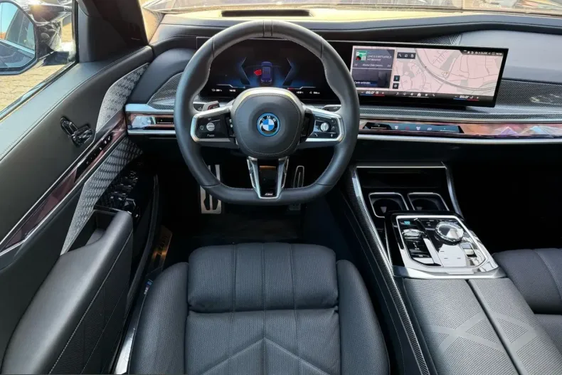 BMW i7 (Seria 7) din 2025 cu 1.611 km - oferta BMW199456 - foto 6