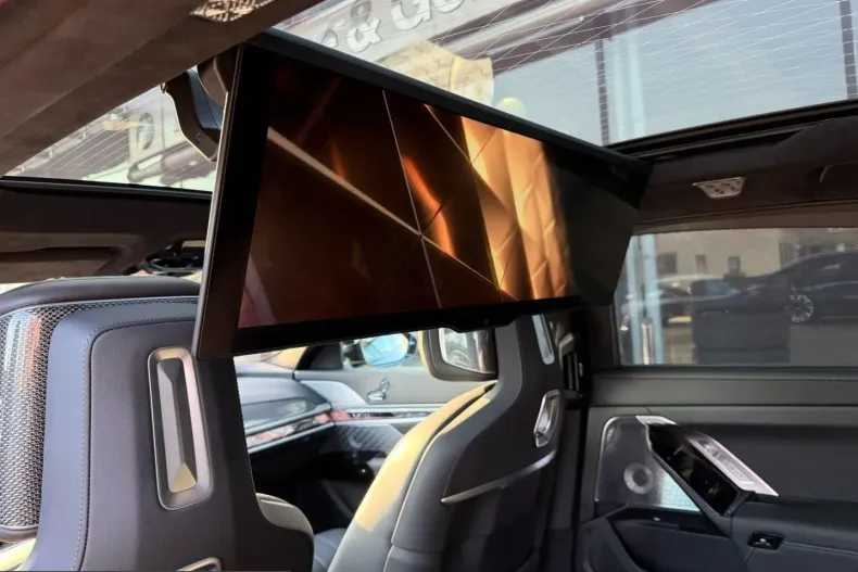 BMW i7 (Seria 7) din 2025 cu 1.611 km - oferta BMW199456 - foto 10