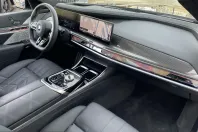 BMW i7 (Seria 7) din 2025 cu 2.913 km - oferta BMW199457 - foto 4