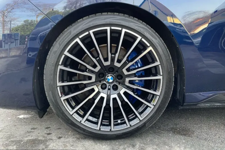 BMW i7 (Seria 7) din 2025 cu 2.913 km - oferta BMW199457 - foto 40