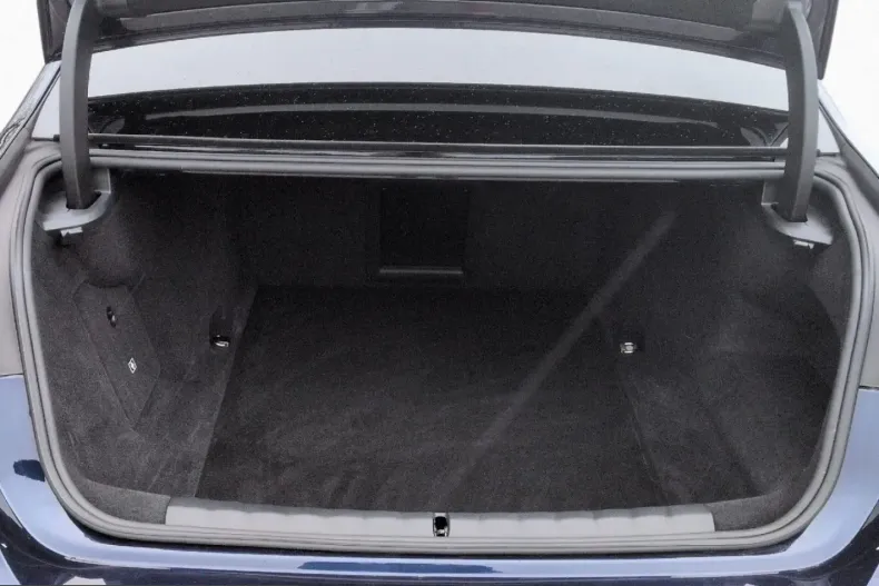 BMW i7 (Seria 7) din 2025 cu 44.932 km - oferta BMW199458 - foto 8