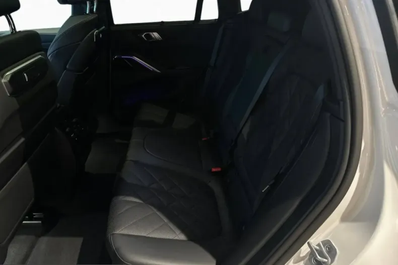 BMW X6 (Seria X) din 2025 cu 24.848 km - oferta BMW199461 - foto 5