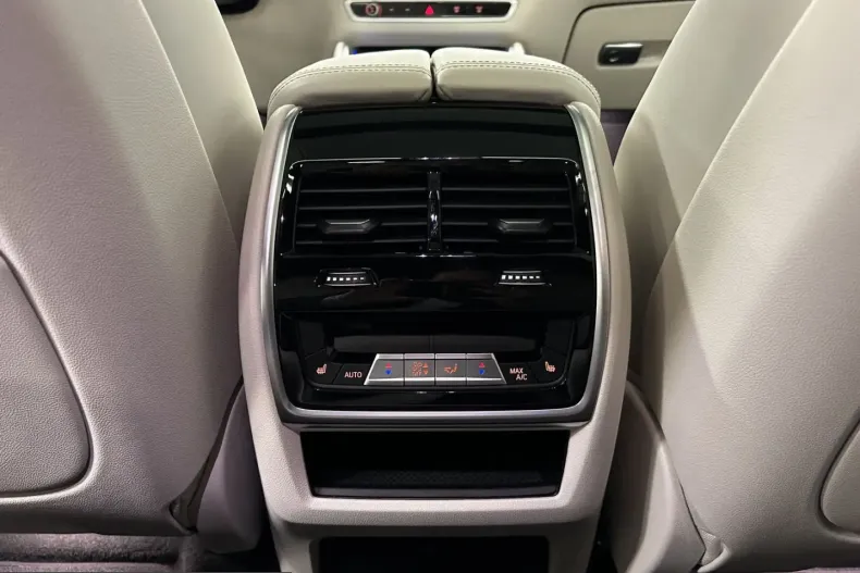 BMW X6 (Seria X) din 2025 cu 12.547 km - oferta BMW199463 - foto 20