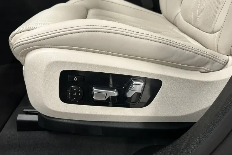 BMW X6 (Seria X) din 2025 cu 12.547 km - oferta BMW199463 - foto 31