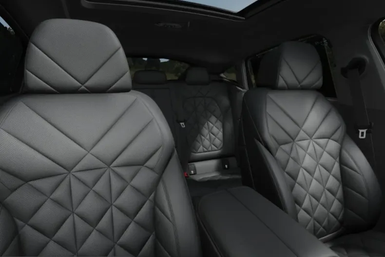 BMW X6 (Seria X) din 2025 cu 22.401 km - oferta BMW199464 - foto 2