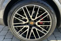 Porsche Cayenne din 2023 cu 45.262 km - oferta POR199466 - foto 16