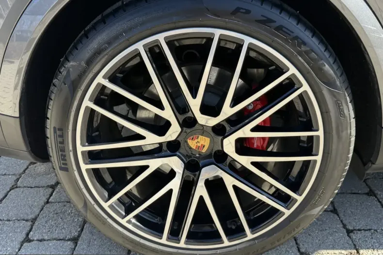 Porsche Cayenne din 2023 cu 45.262 km - oferta POR199466 - foto 16