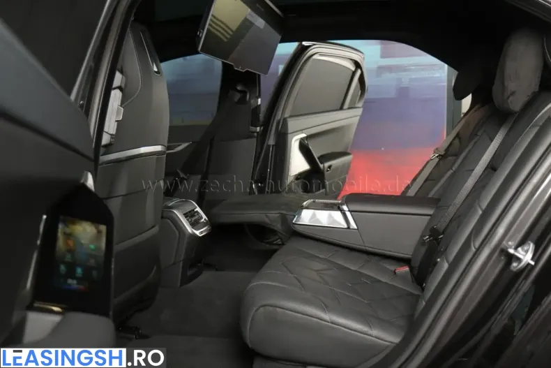 BMW 750 (Seria 7) din 2024 cu 5.200 km - oferta BMW199474 - foto 20