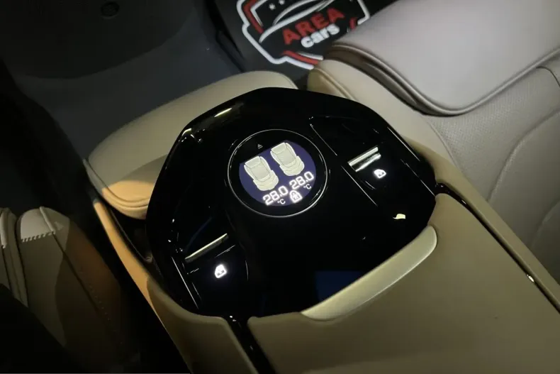 Ferrari Purosangue din 2023 cu 48.700 km - oferta FER199477 - foto 34