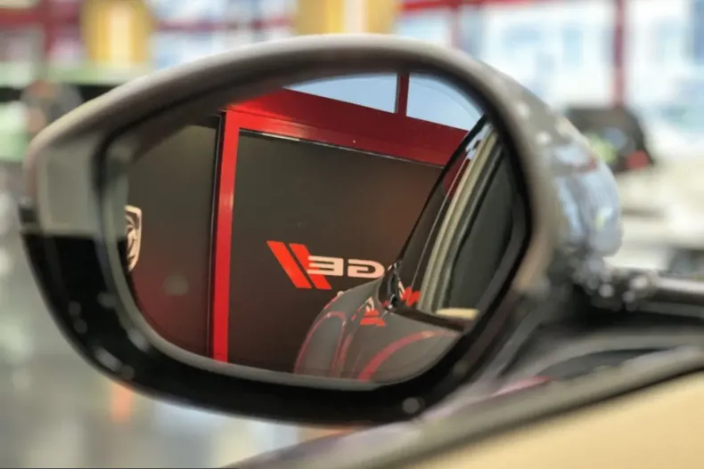 Ferrari Purosangue din 2023 cu 48.700 km - oferta FER199477 - foto 39