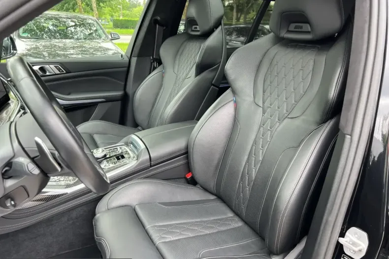 BMW X7 (Seria X) din 2024 cu 50.158 km - oferta BMW199482 - foto 9