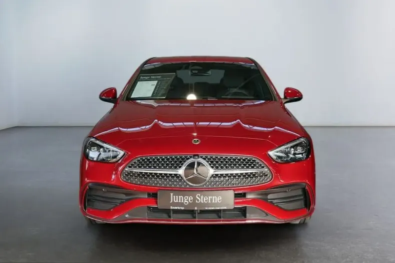 Mercedes-Benz C 300 (Clasa C) din 2024 cu 5.804 km - oferta MER199484 - foto 2