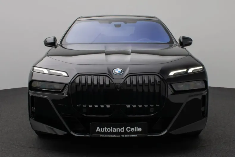 BMW i7 (Seria 7) din 2023 cu 23.029 km - oferta BMW199485 - foto 2