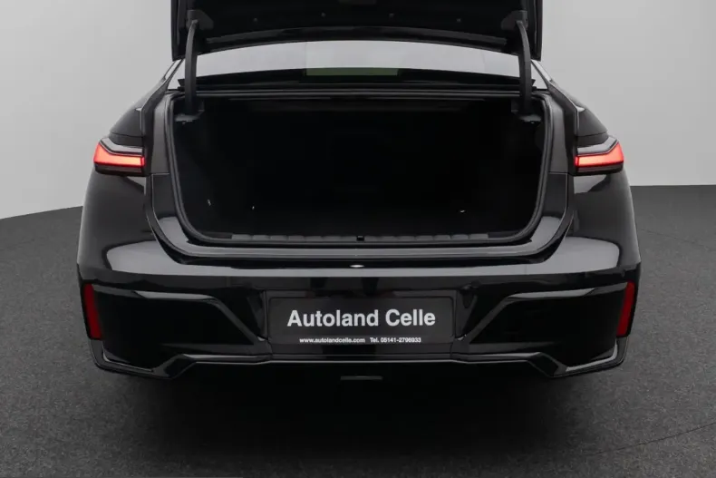 BMW i7 (Seria 7) din 2023 cu 23.029 km - oferta BMW199485 - foto 13