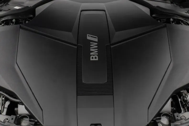 BMW i7 (Seria 7) din 2023 cu 23.029 km - oferta BMW199485 - foto 18