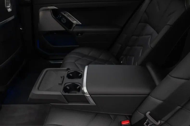 BMW i7 (Seria 7) din 2023 cu 23.029 km - oferta BMW199485 - foto 27