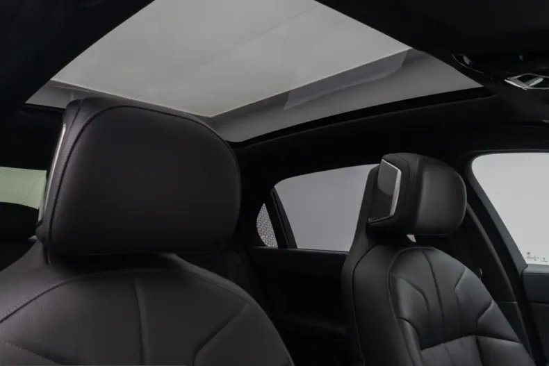 BMW i7 (Seria 7) din 2023 cu 23.029 km - oferta BMW199485 - foto 35