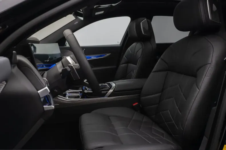 BMW i7 (Seria 7) din 2023 cu 23.029 km - oferta BMW199485 - foto 36