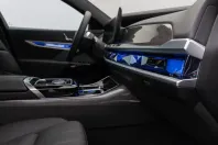 BMW i7 (Seria 7) din 2023 cu 23.029 km - oferta BMW199485 - foto 40