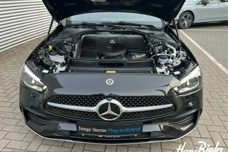 Mercedes-Benz C 300 (Clasa C) din 2025 cu 9.122 km - oferta MER199486 - foto 6