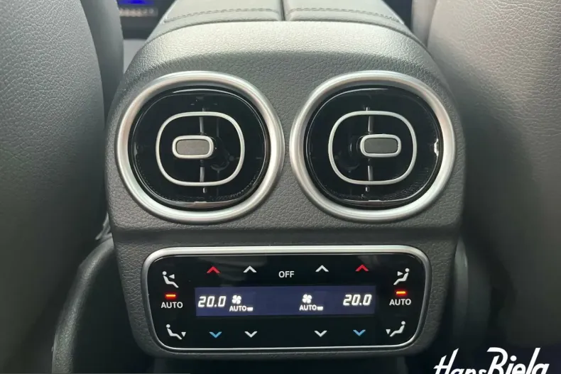 Mercedes-Benz C 300 (Clasa C) din 2025 cu 9.122 km - oferta MER199486 - foto 14