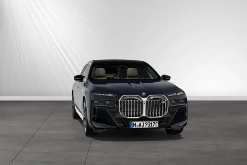 BMW M760 (Seria 7) din 2025 cu 11.570 km - oferta BMW199487 - foto 13