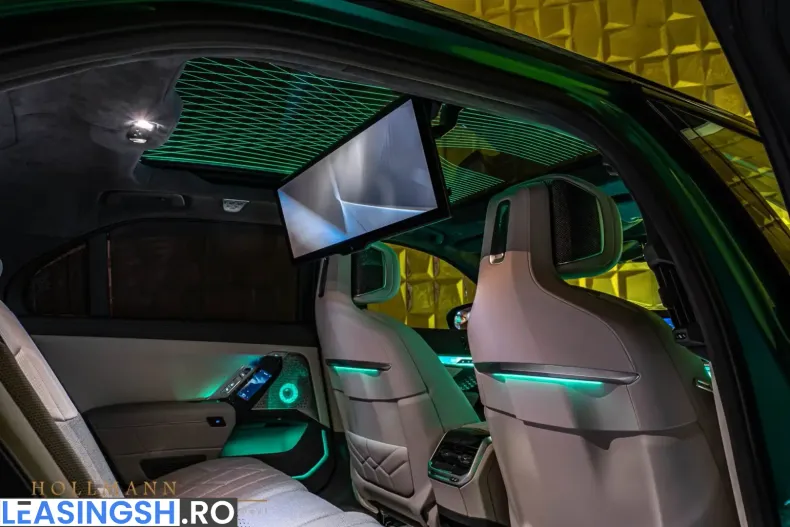 BMW M760 (Seria 7) din 2023 cu 1.800 km - oferta BMW199489 - foto 17