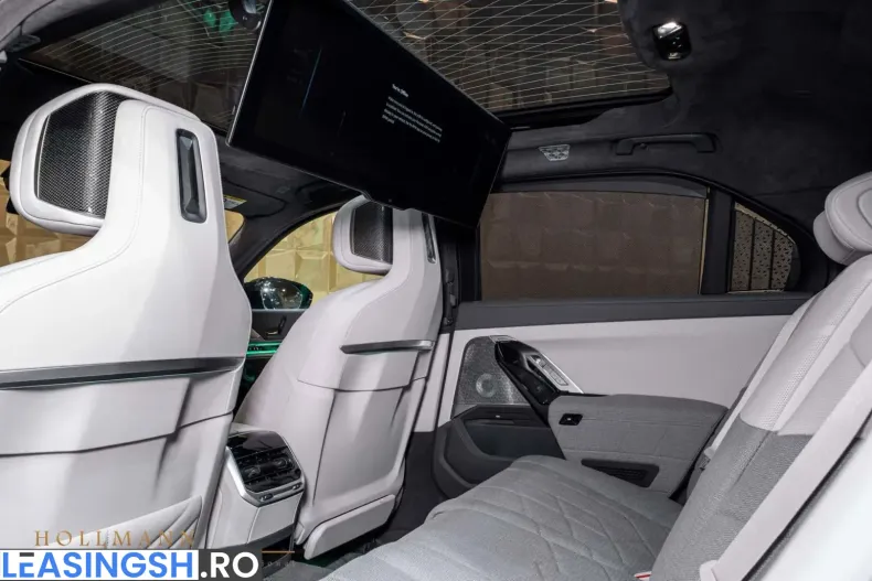 BMW M760 (Seria 7) din 2023 cu 1.800 km - oferta BMW199489 - foto 26