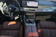 BMW M760 (Seria 7) din 2024 cu 48.756 km - oferta BMW199490 - foto 8