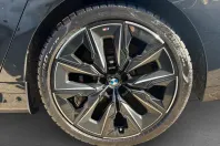 BMW M760 (Seria 7) din 2024 cu 48.756 km - oferta BMW199490 - foto 13