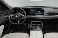 BMW M760 (Seria 7) din 2024 cu 31.990 km - oferta BMW199491 - foto 5